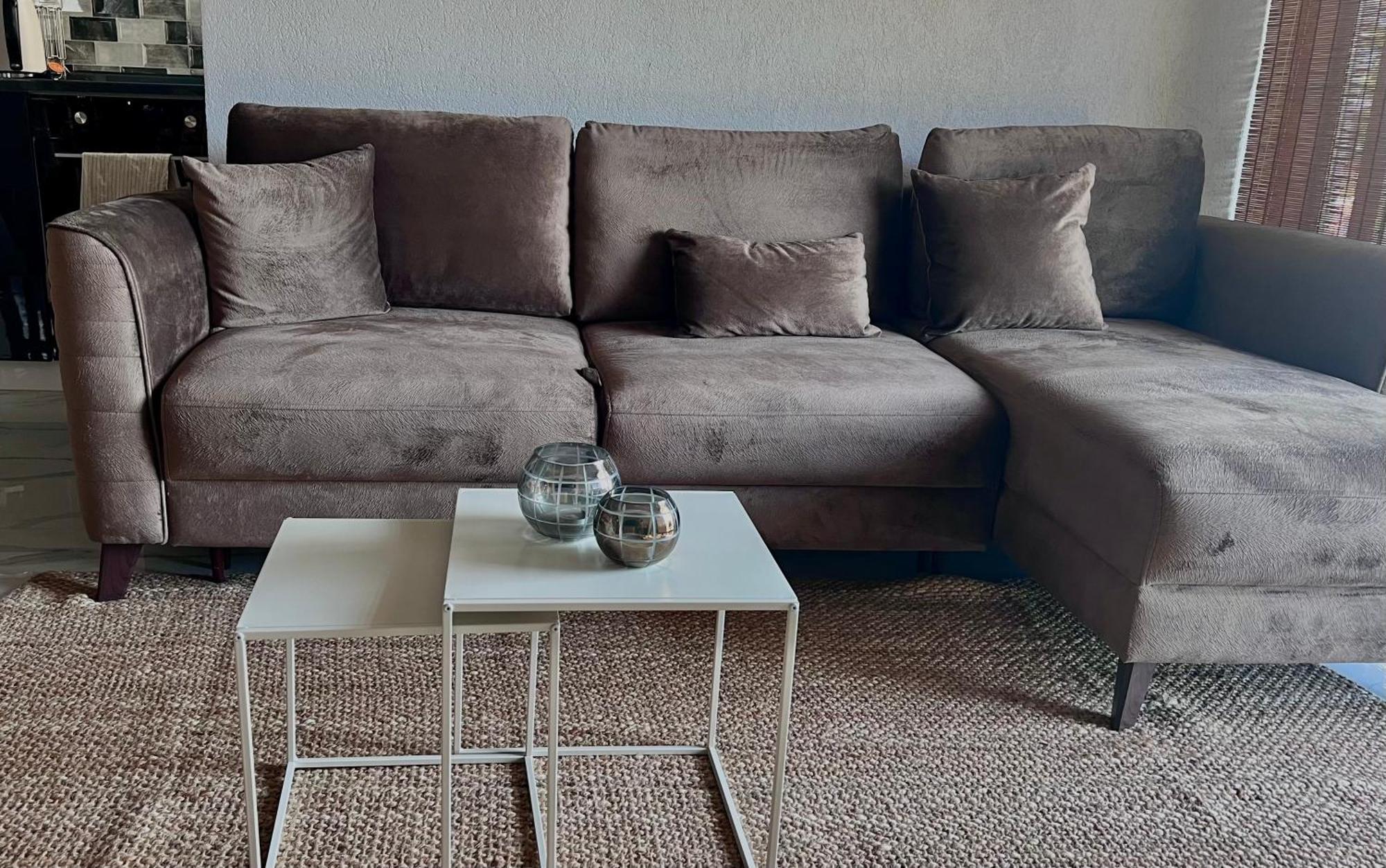 Apartment Mavinin Ve Yeşilin Dansı
